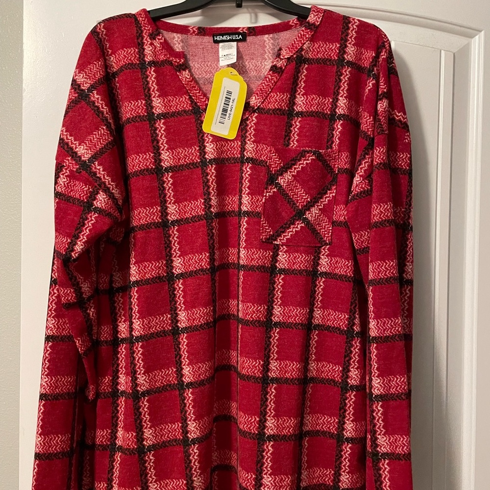Heimish Red Plaid Long Sleeve Size 1X